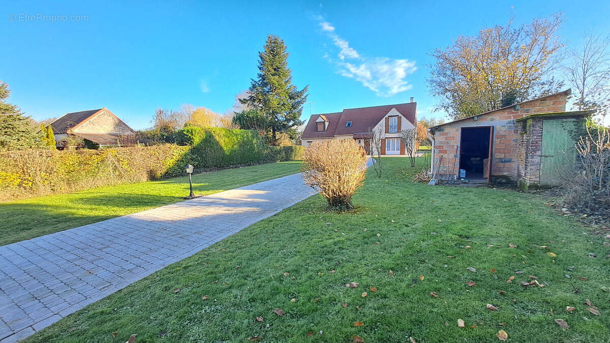 Maison à CHEVREUSE