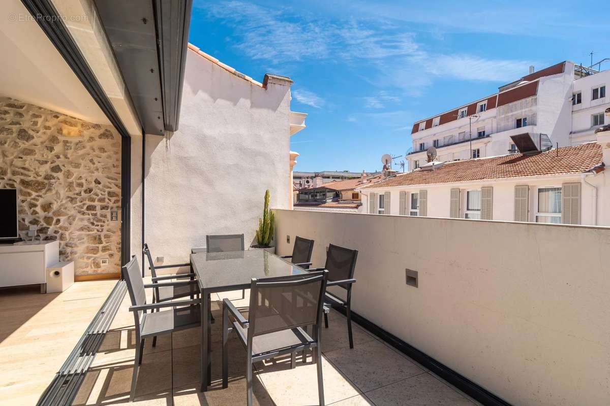 Appartement à CANNES