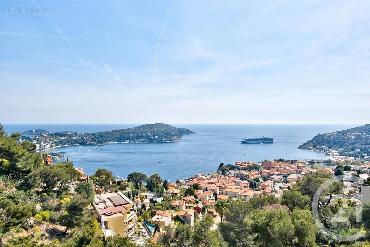 Appartement à VILLEFRANCHE-SUR-MER