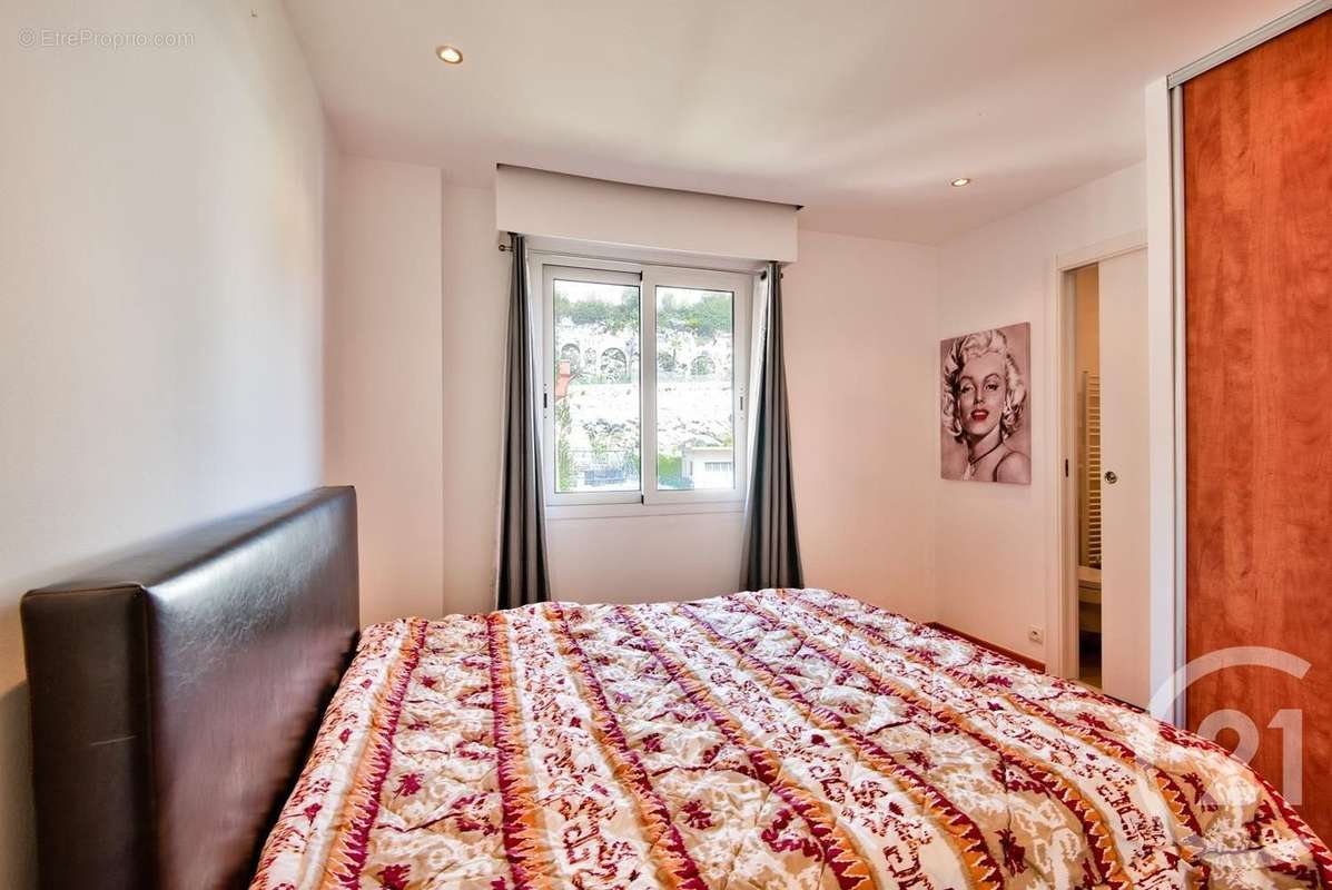 Appartement à VILLEFRANCHE-SUR-MER