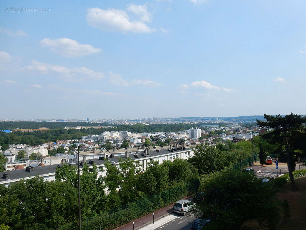 Appartement à SURESNES