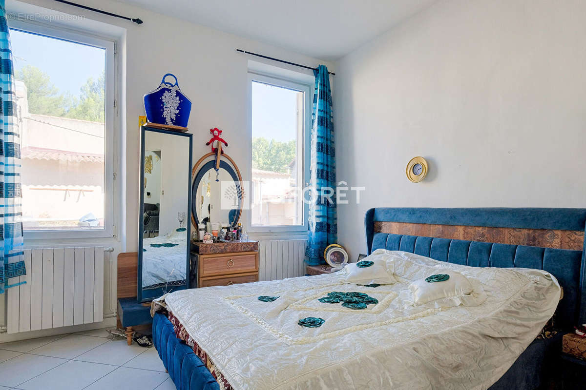 Appartement à MARSEILLE-13E