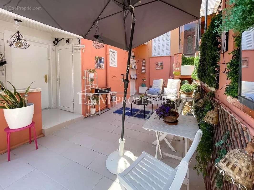 Appartement à VILLEFRANCHE-SUR-MER