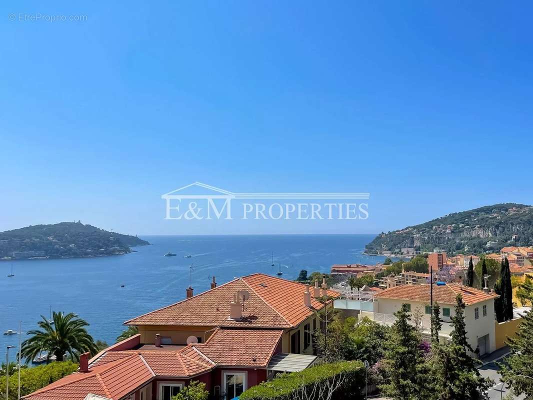 Appartement à VILLEFRANCHE-SUR-MER