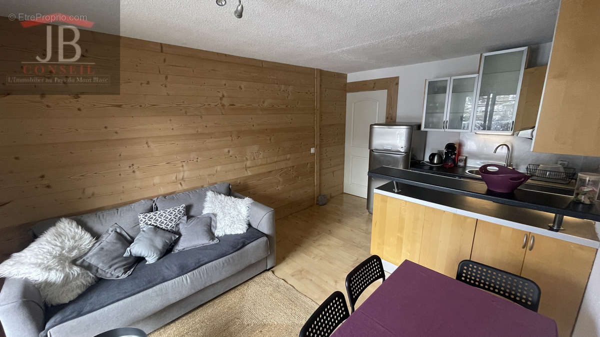 Appartement à DEMI-QUARTIER