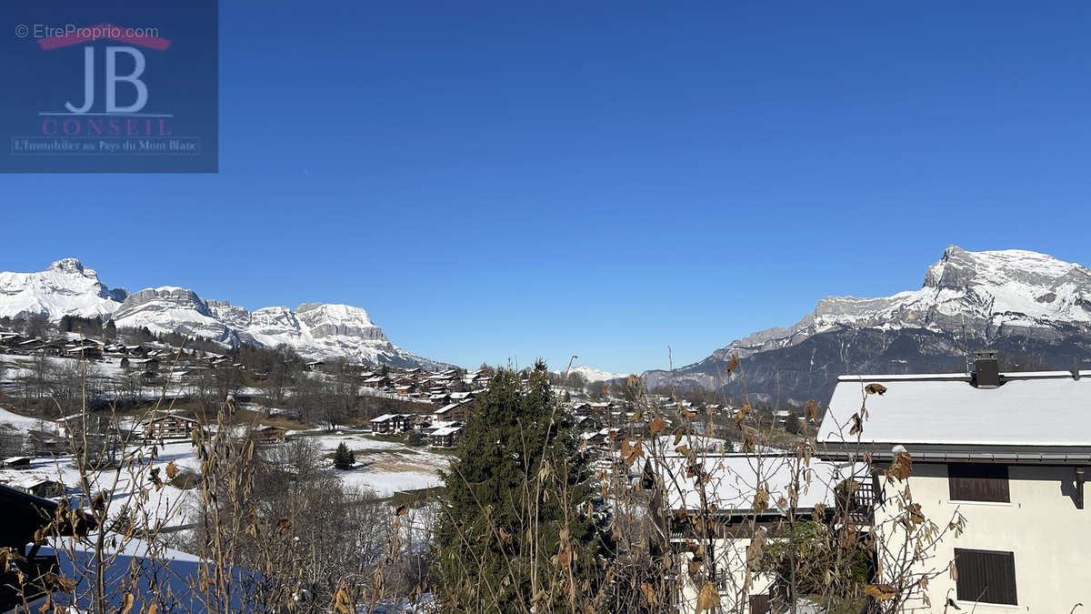 Appartement à DEMI-QUARTIER