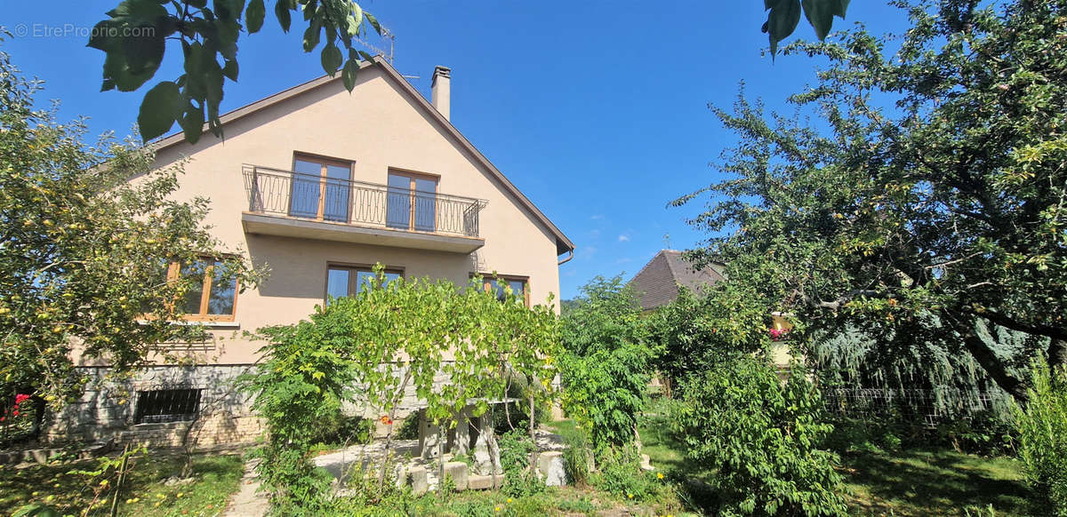 Maison à SAINT-HIPPOLYTE