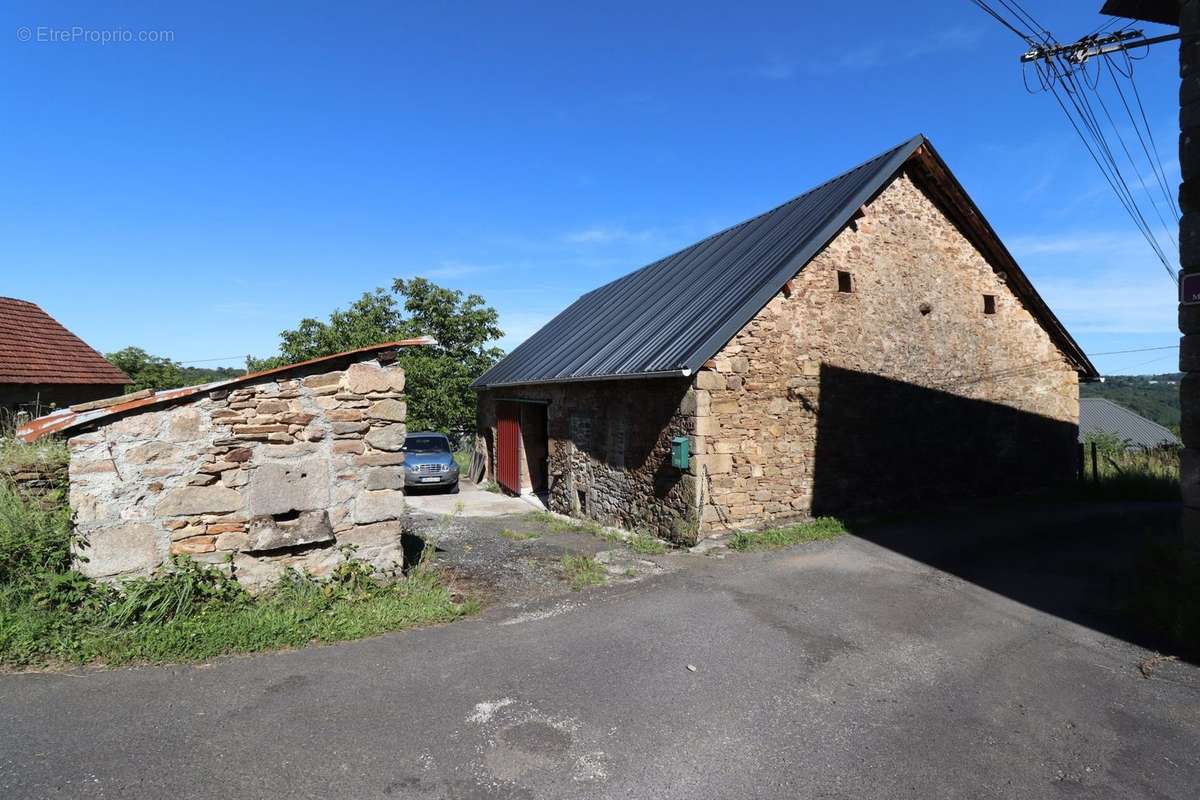 Appartement à CORREZE