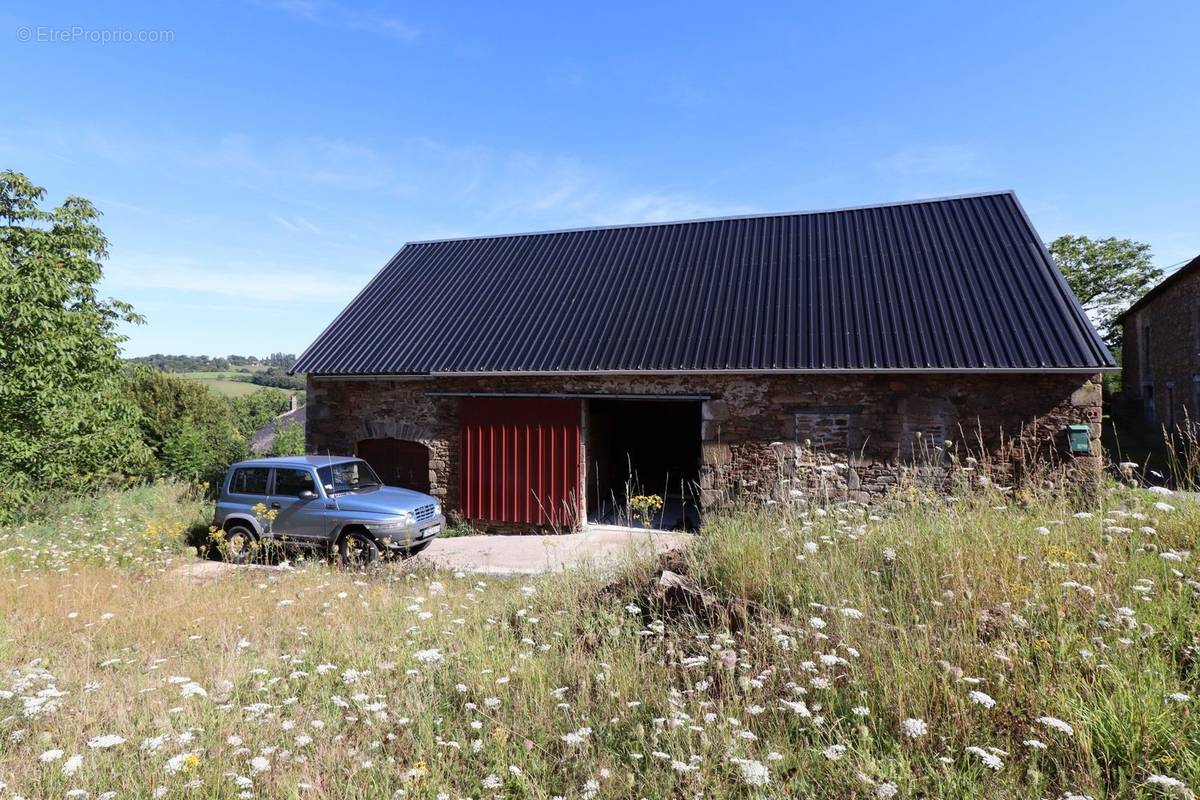 Appartement à CORREZE