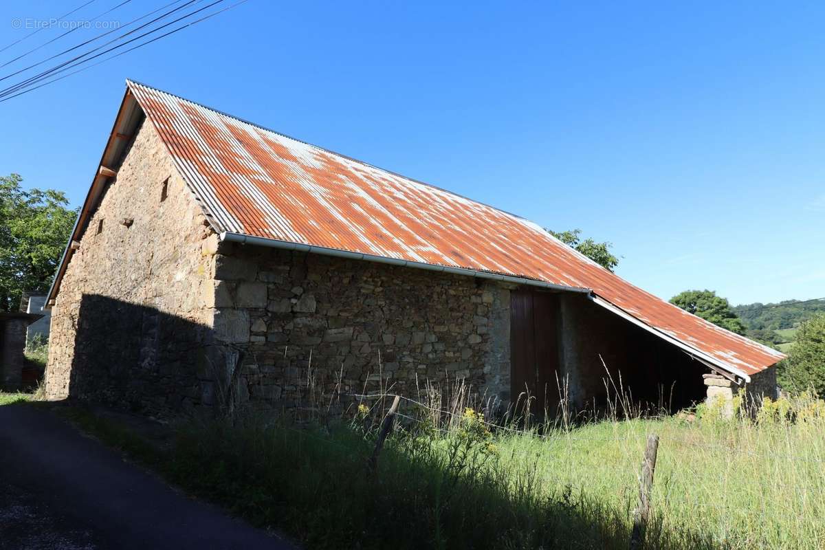 Appartement à CORREZE