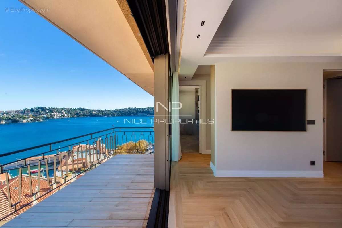 Appartement à VILLEFRANCHE-SUR-MER