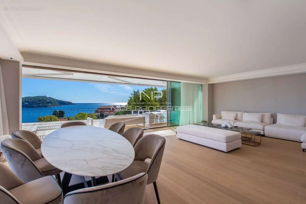 Appartement à VILLEFRANCHE-SUR-MER