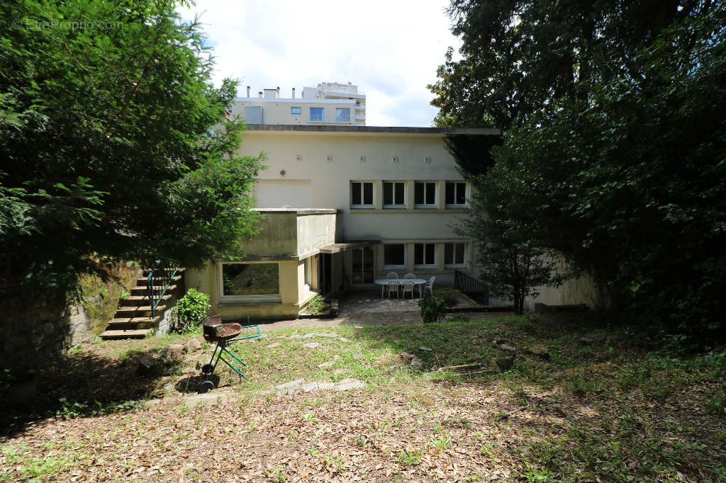 Maison à NANTES