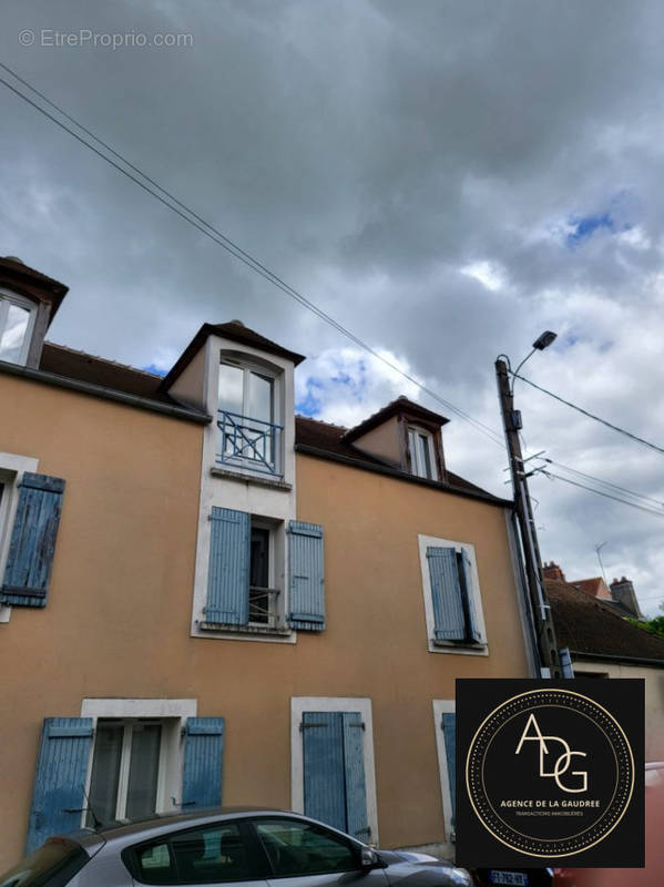 Appartement à DOURDAN