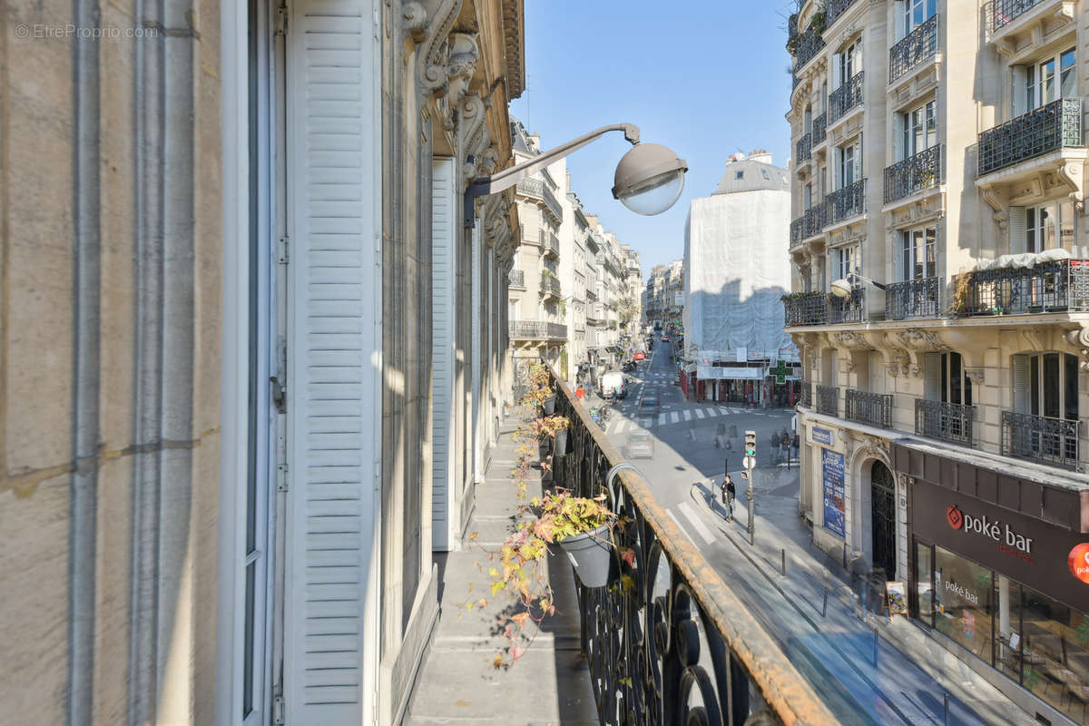 Appartement à PARIS-9E