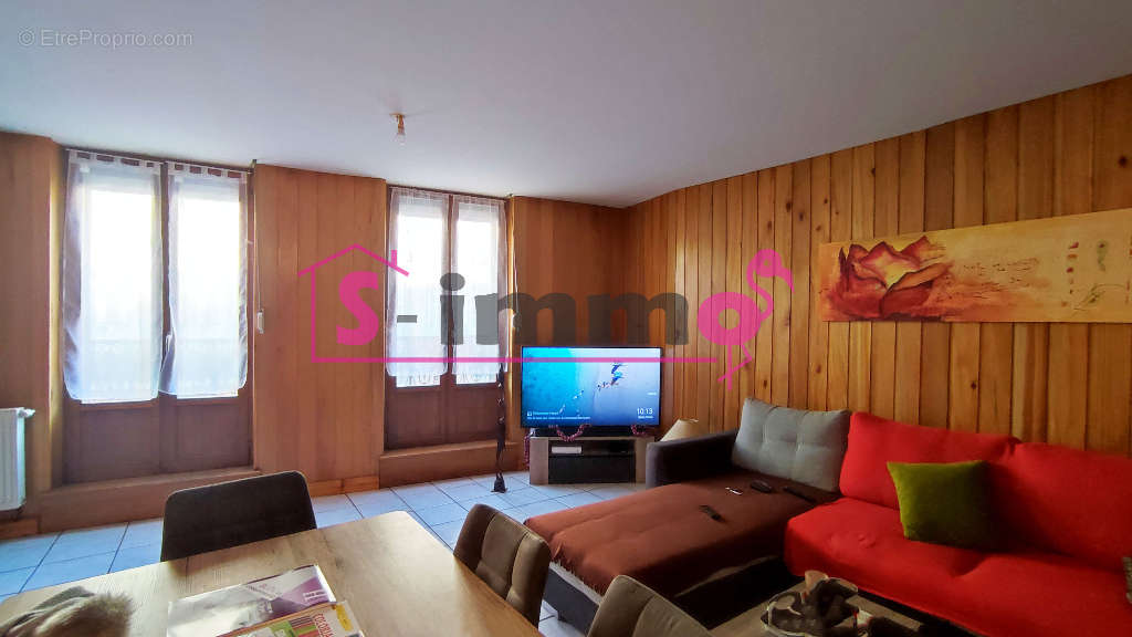 Appartement à LUXEUIL-LES-BAINS