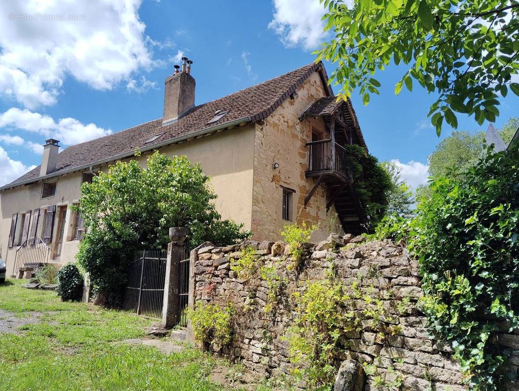 Maison à CUISERY