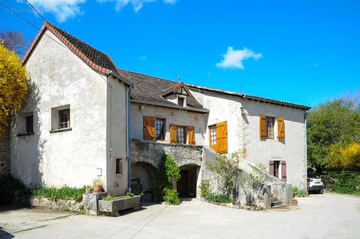 Maison à TOURNUS