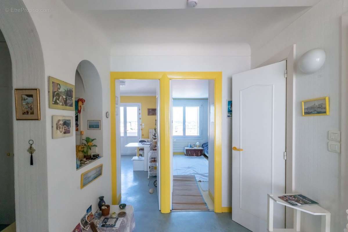 Entrée - Appartement à LES SABLES-D&#039;OLONNE