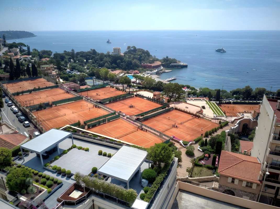 Appartement à ROQUEBRUNE-CAP-MARTIN