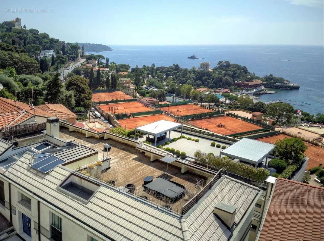 Appartement à ROQUEBRUNE-CAP-MARTIN