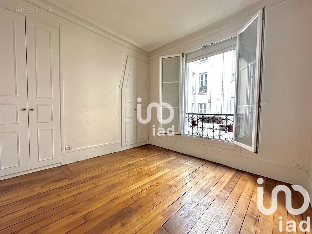 Photo 4 - Appartement à PARIS-17E