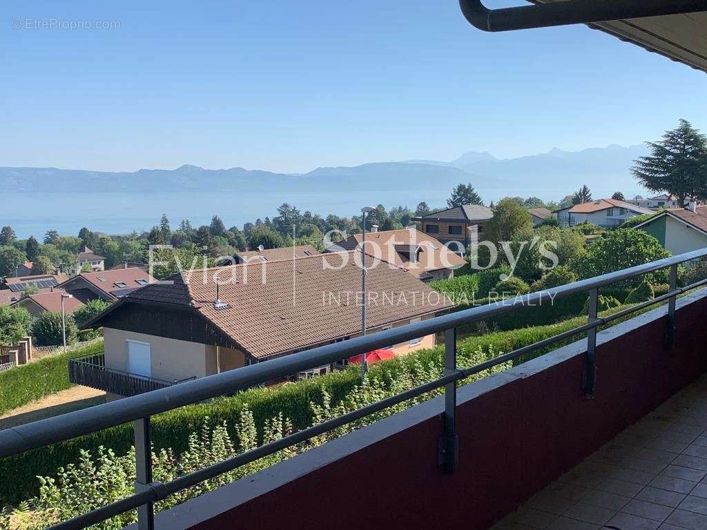 Appartement à EVIAN-LES-BAINS