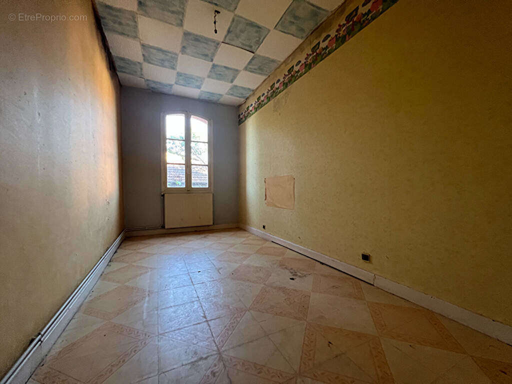 Appartement à DESERTINES