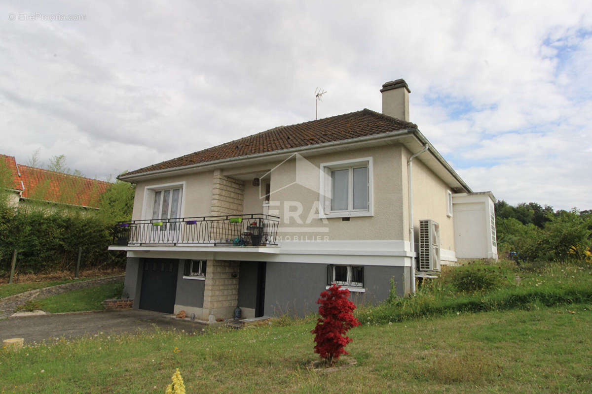 Maison à BLERANCOURT