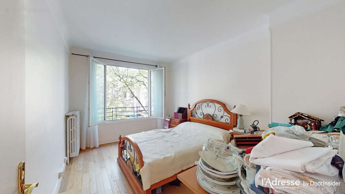 Appartement à PARIS-19E