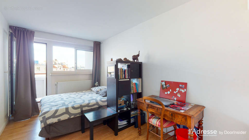 Appartement à PARIS-15E