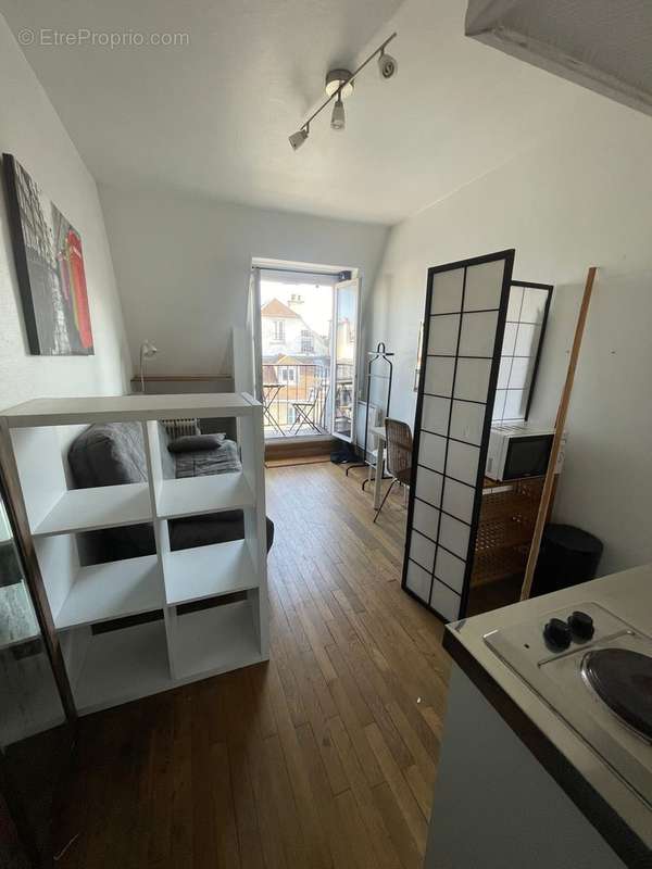 Appartement à PARIS-3E