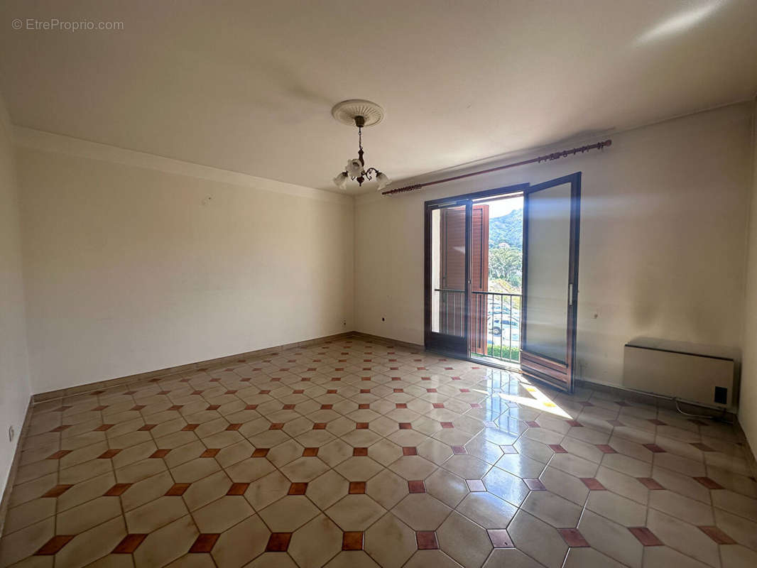 Appartement à BIGUGLIA