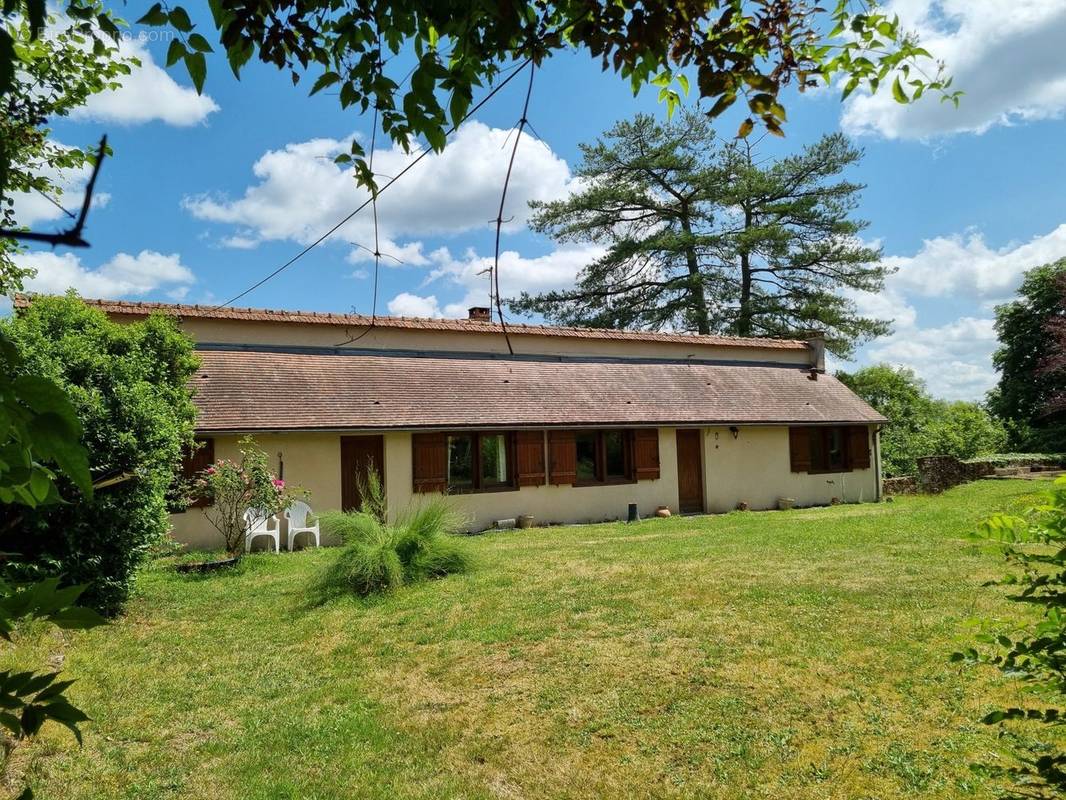 Maison à JOUAC