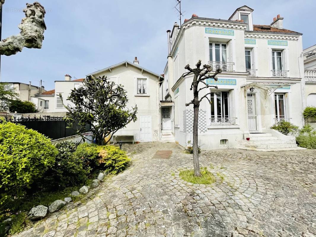 Maison à LE RAINCY