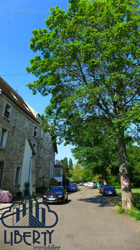 Maison à TRAPPES