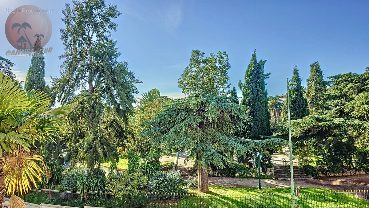 Appartement à LE CANNET