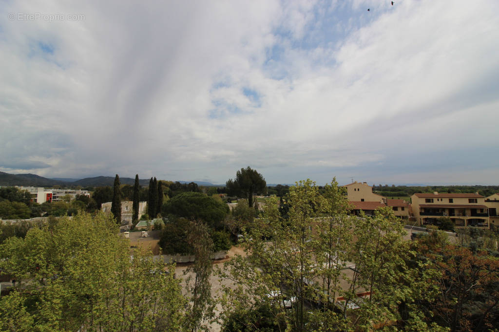 Appartement à HYERES