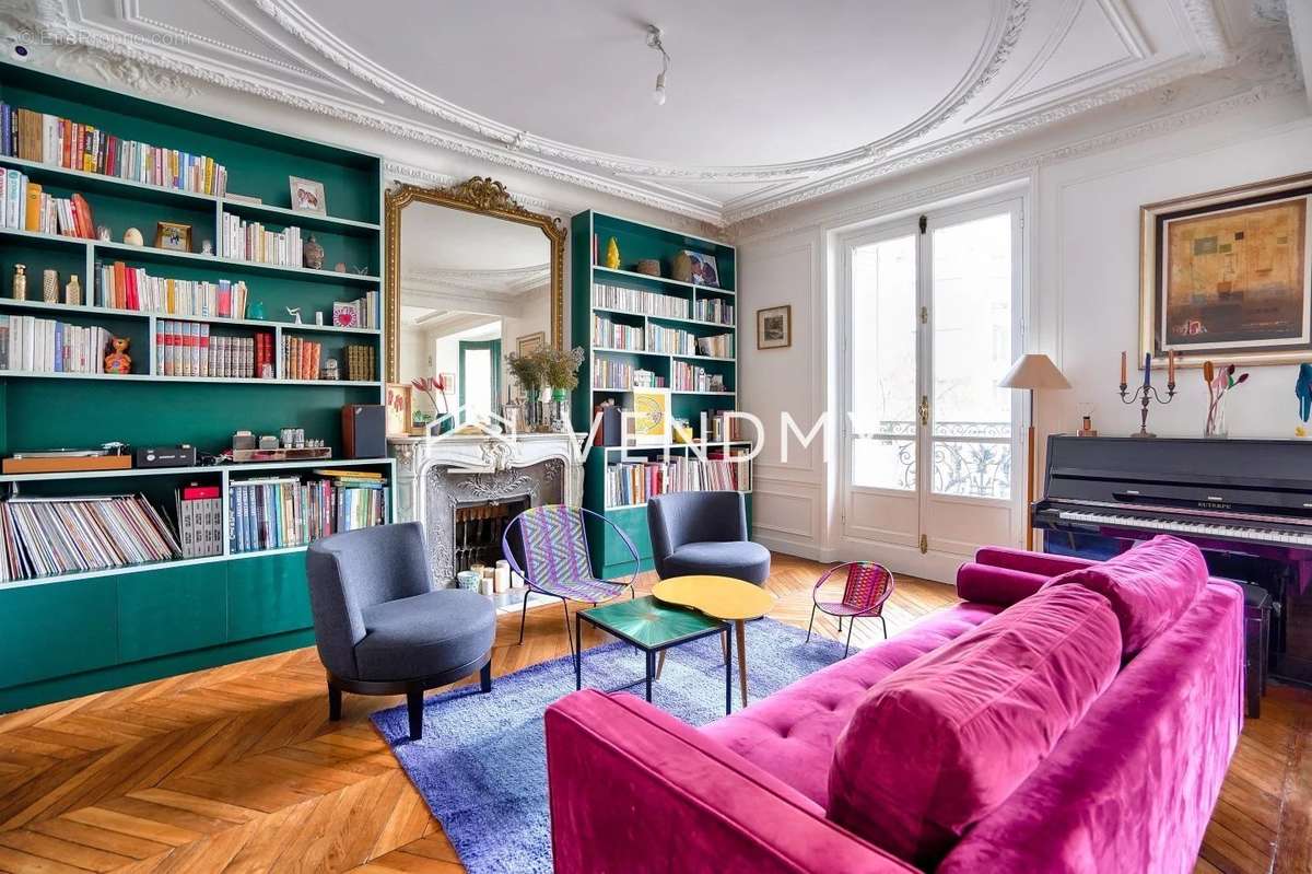 Appartement à PARIS-18E