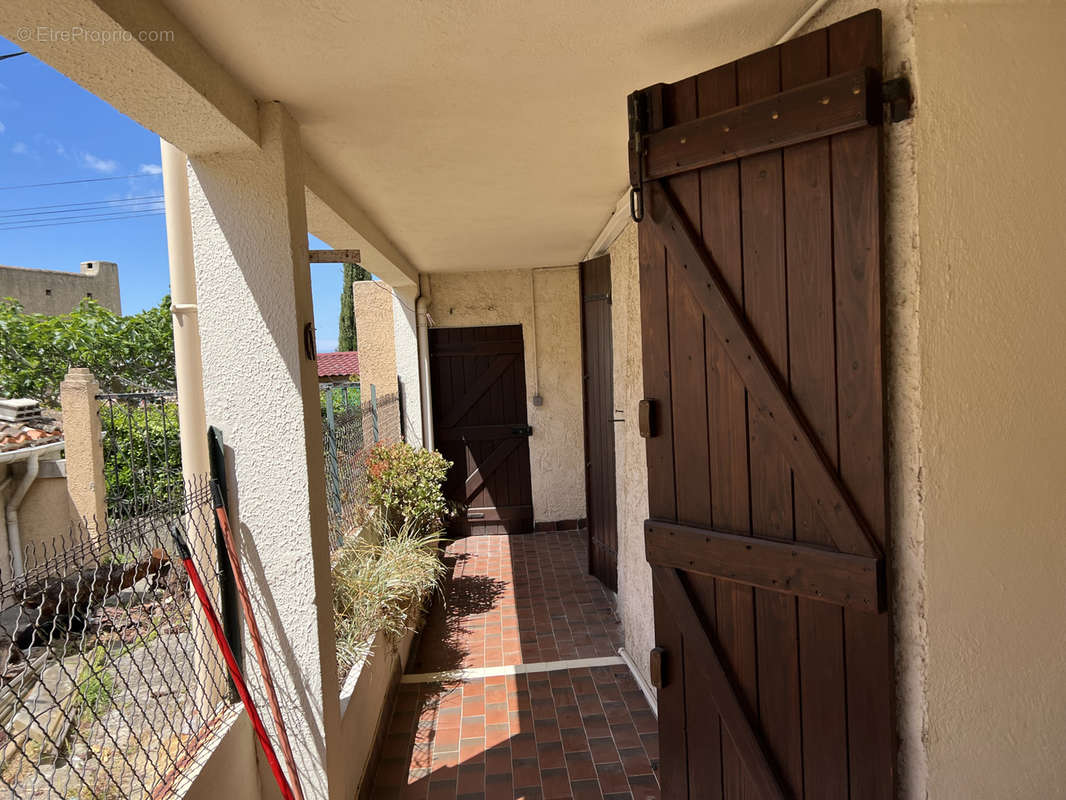 Maison à SIX-FOURS-LES-PLAGES