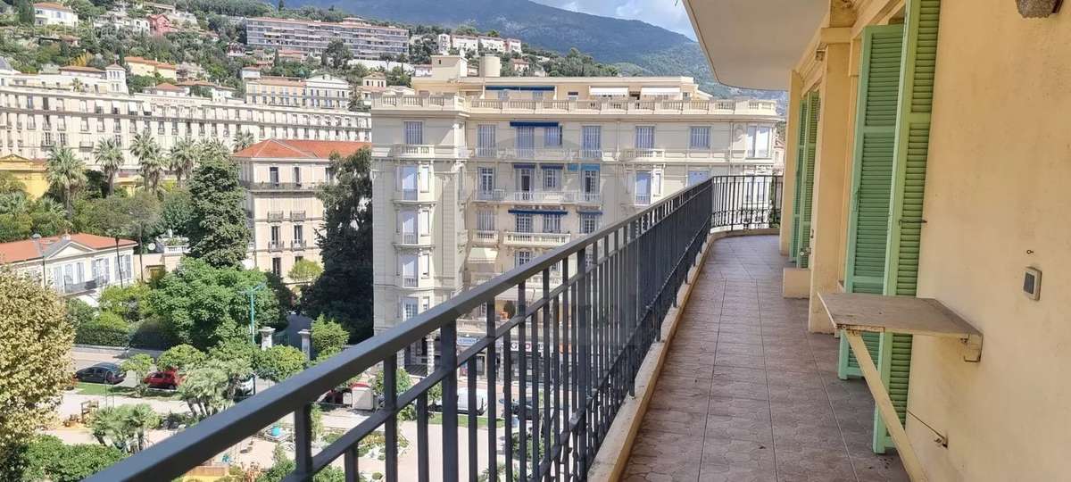 Appartement à MENTON