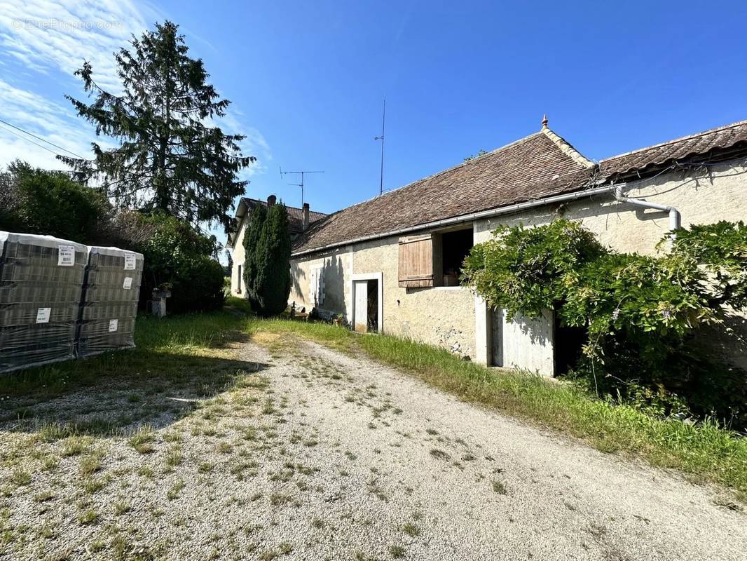 Maison à SAINT-NEXANS