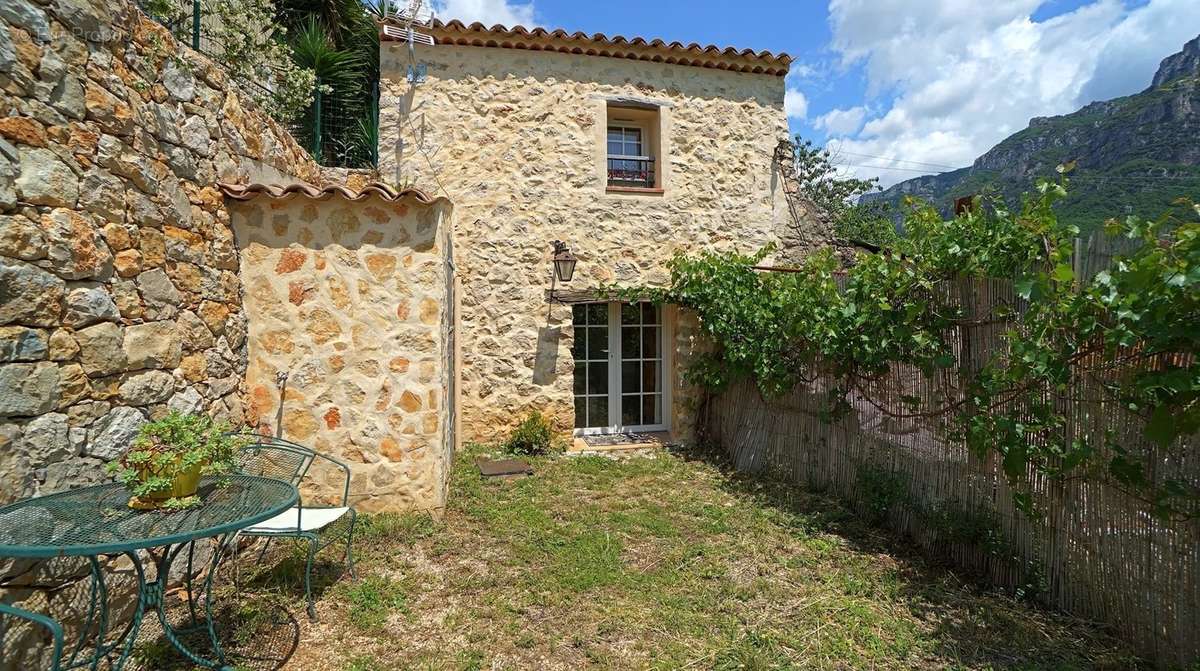 Maison à LE BAR-SUR-LOUP