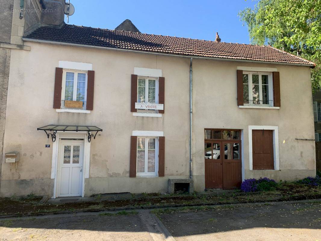 Maison à TANNAY