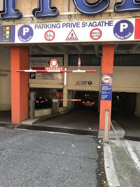 Parking à NICE