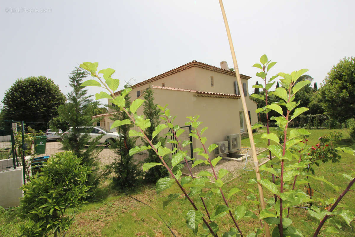 Maison à LA COLLE-SUR-LOUP