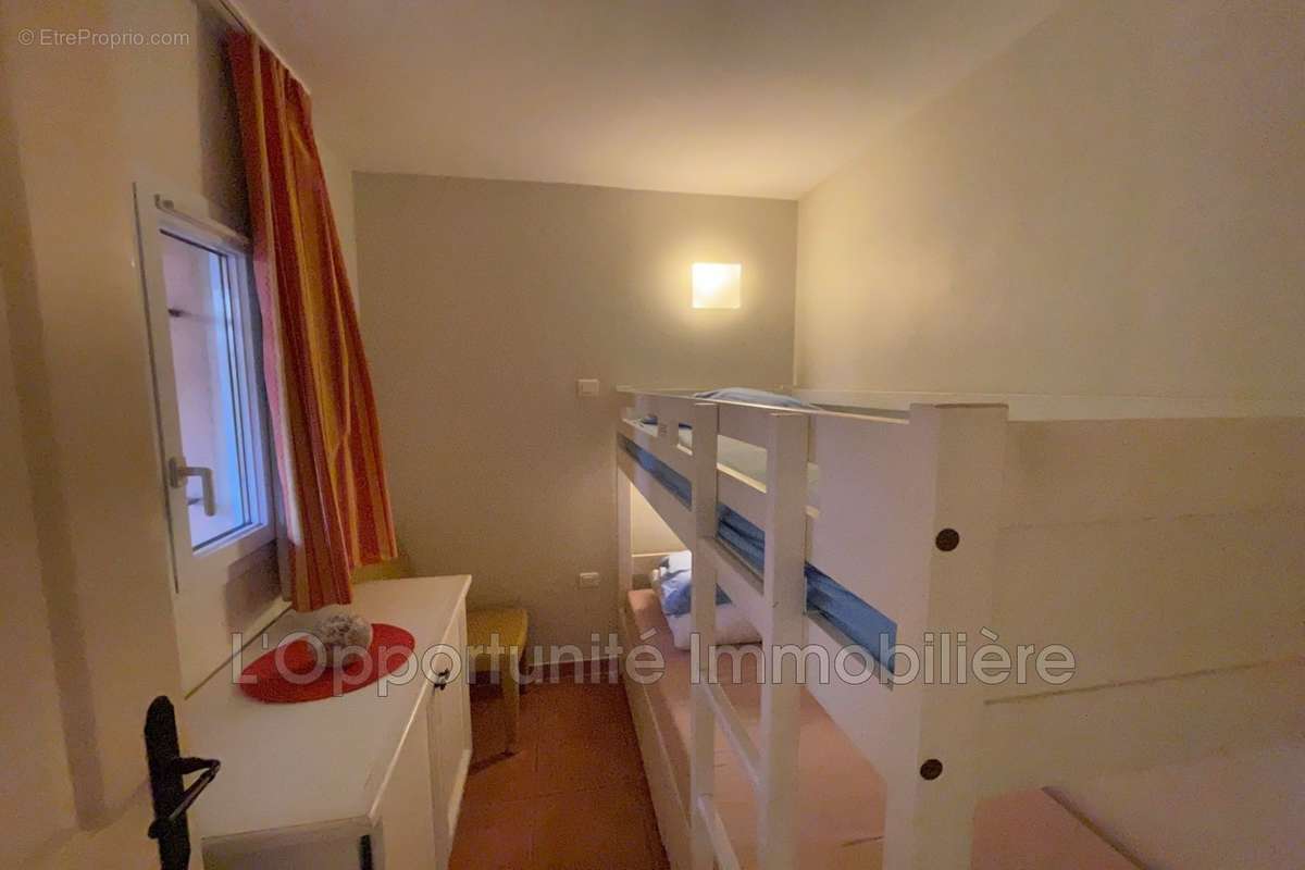 Appartement à MALLEMORT