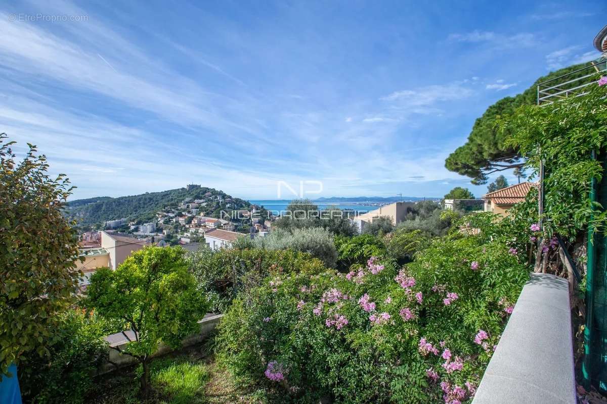 Appartement à VILLEFRANCHE-SUR-MER