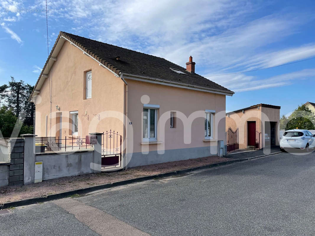 Maison à LE CREUSOT