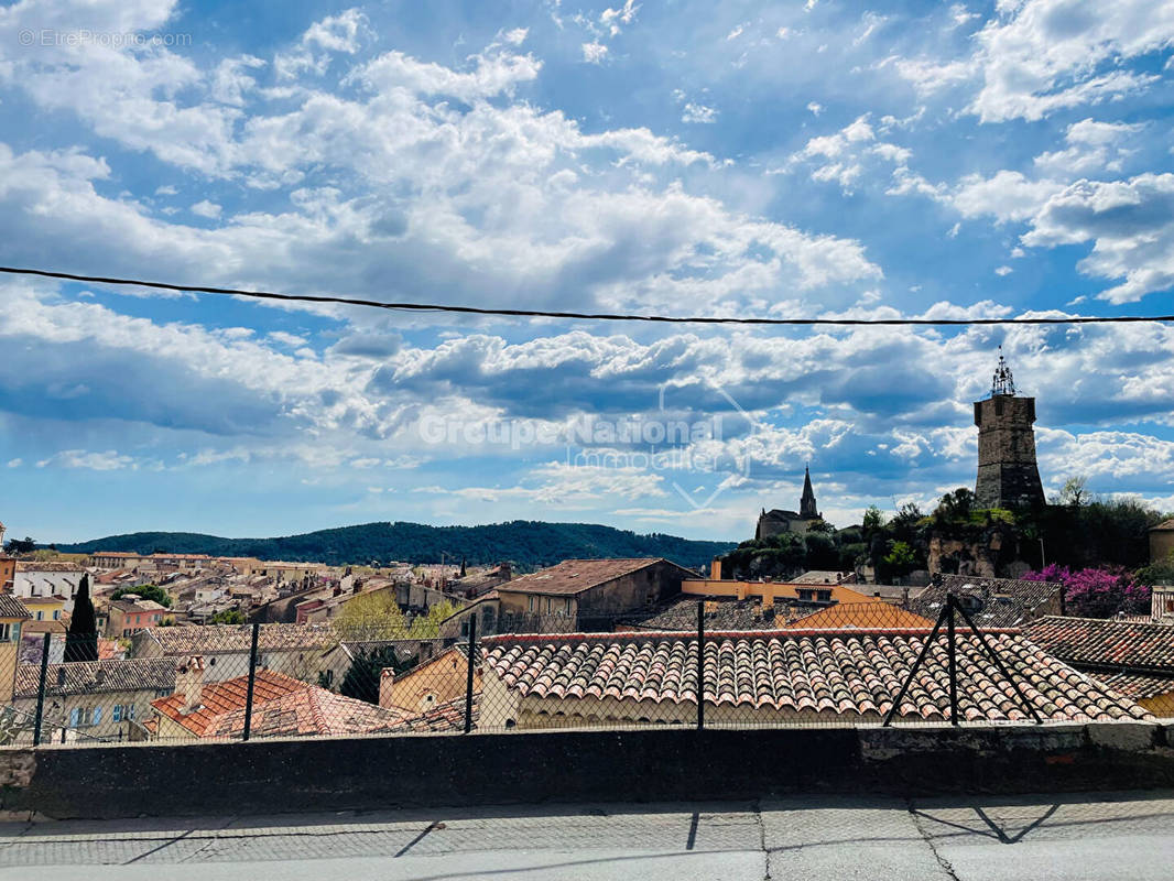 Appartement à DRAGUIGNAN